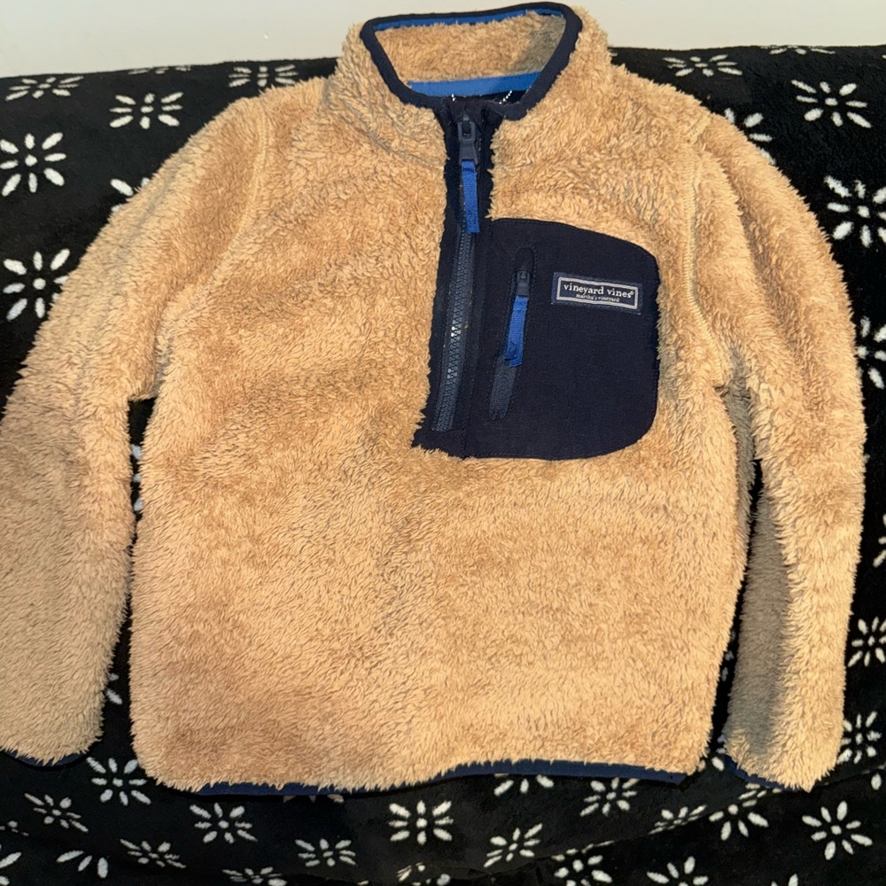 Vineyard vines boys Sherpa